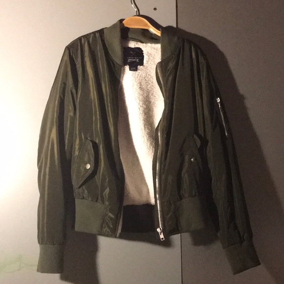 Bomber jacket - Picture 1 of 3